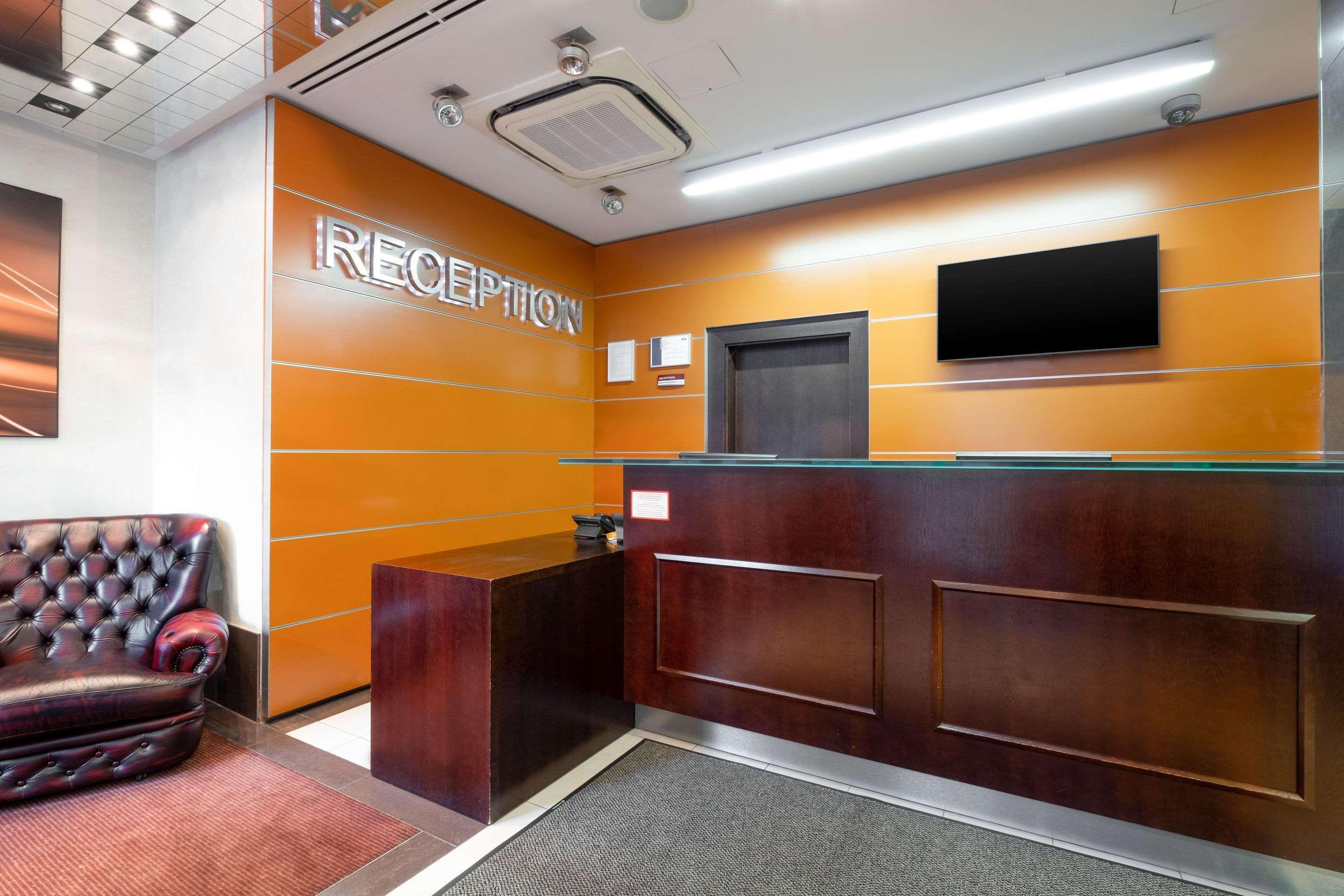 Clarion 4* Prague
